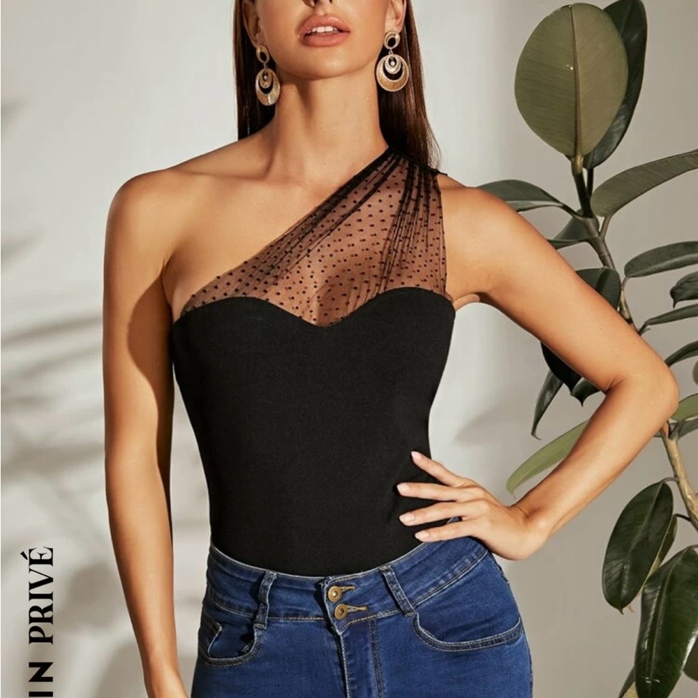 Black polka dot over the shoulder shirt